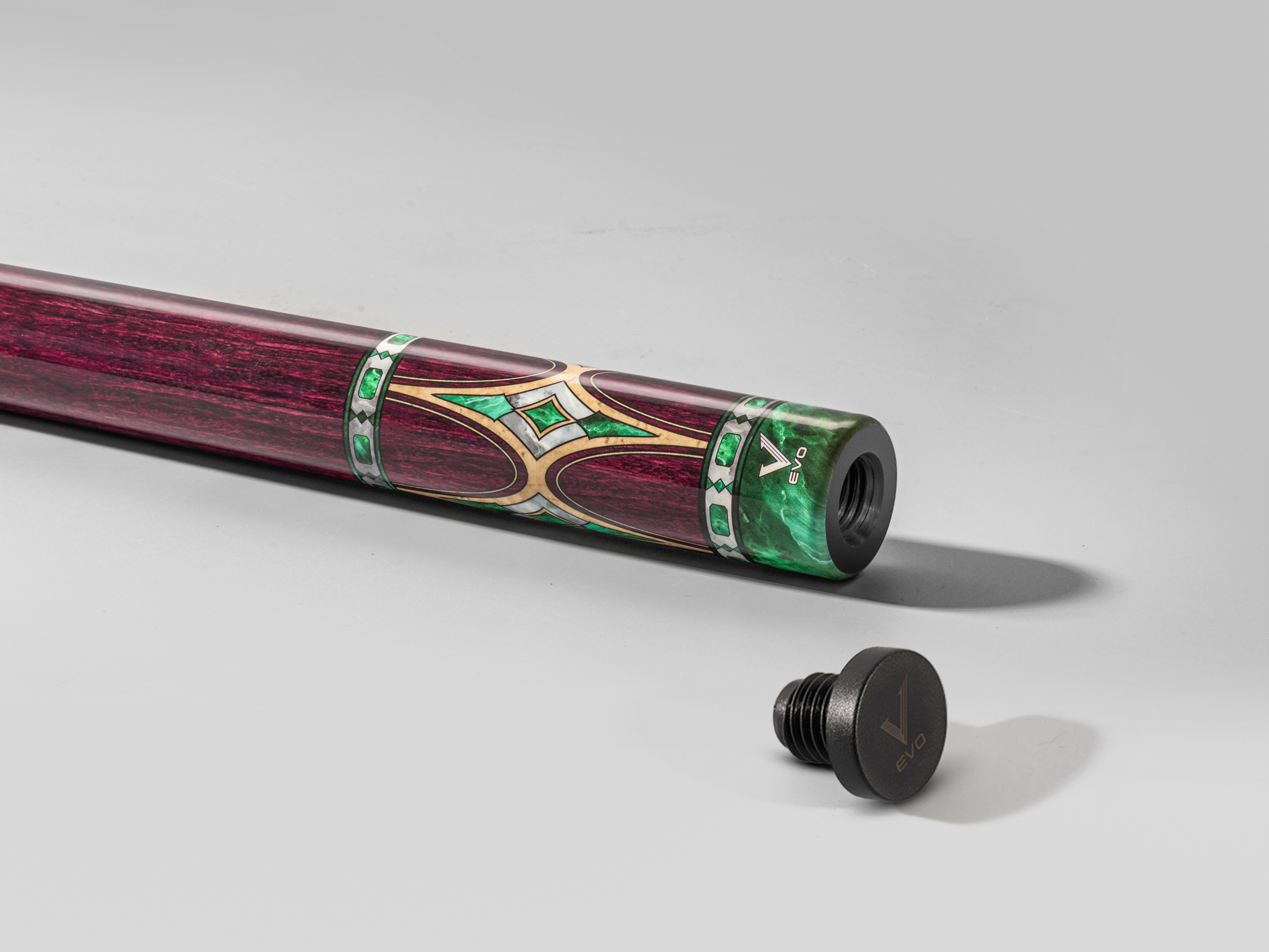 ROYALE POOL CUE - RED