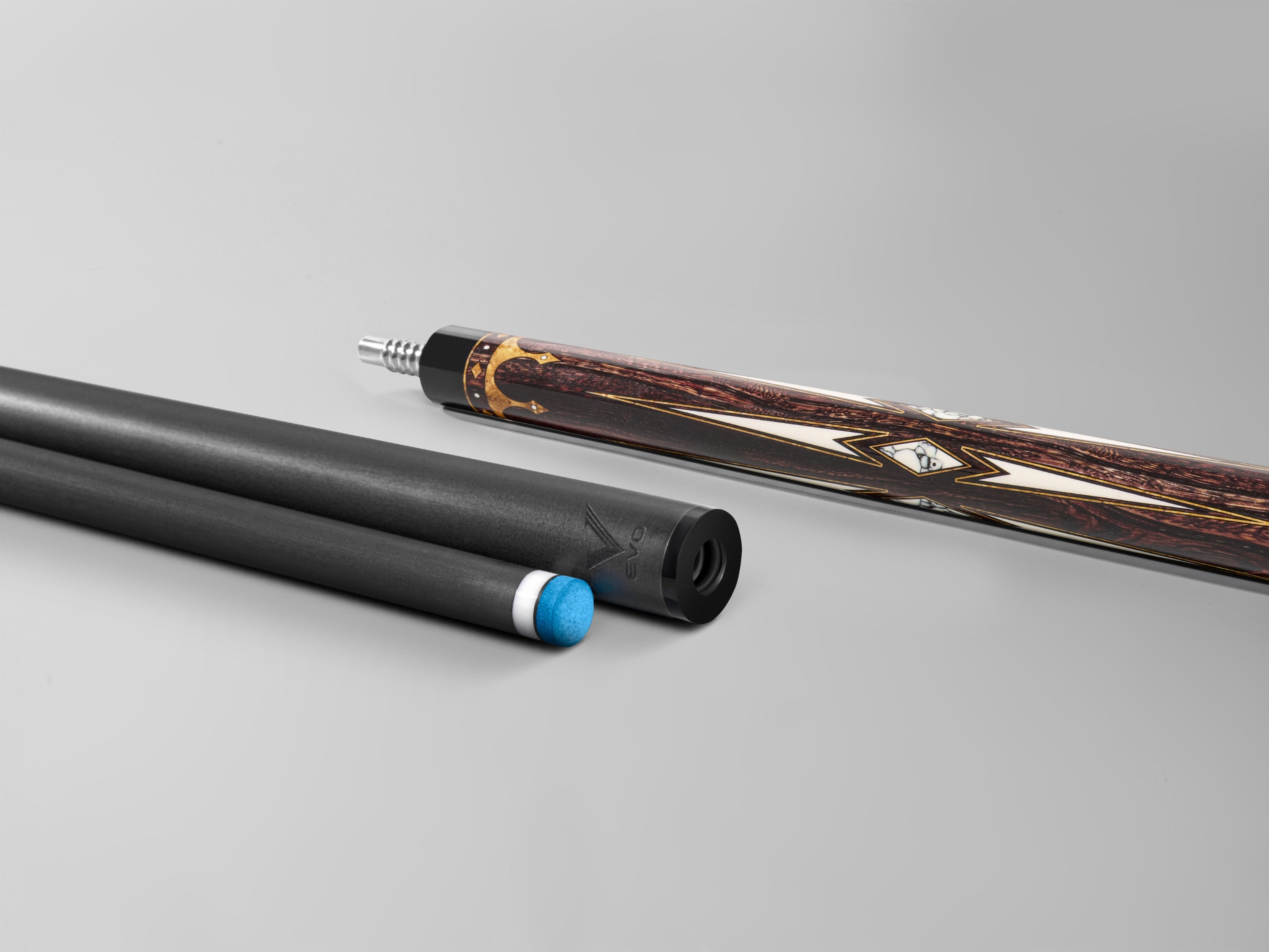 CROWN Pool Cue - Brown