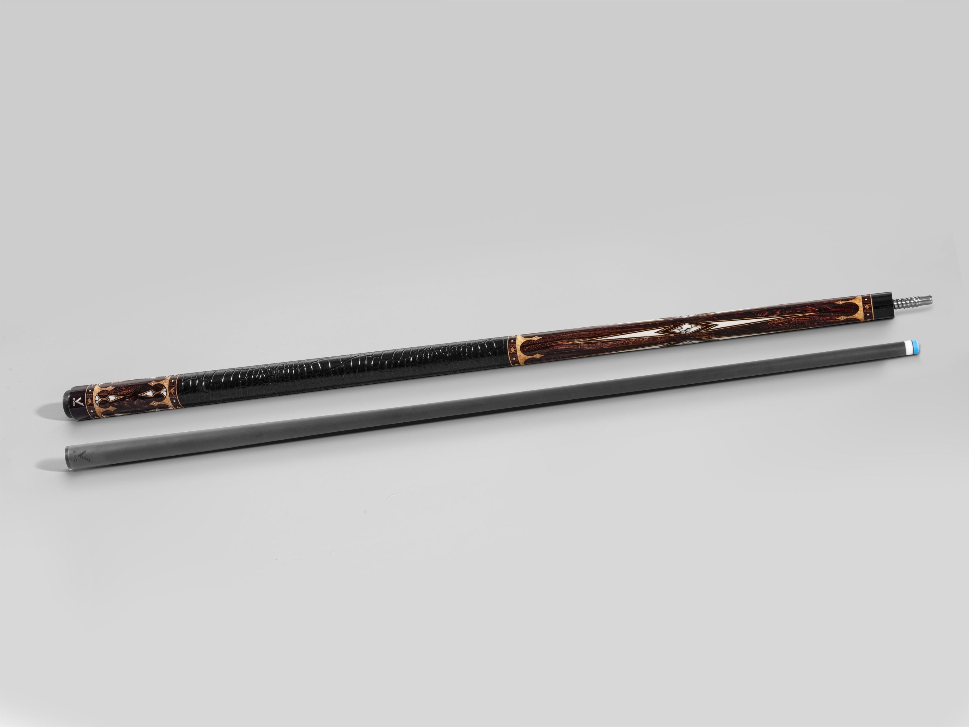 CROWN Pool Cue - Brown