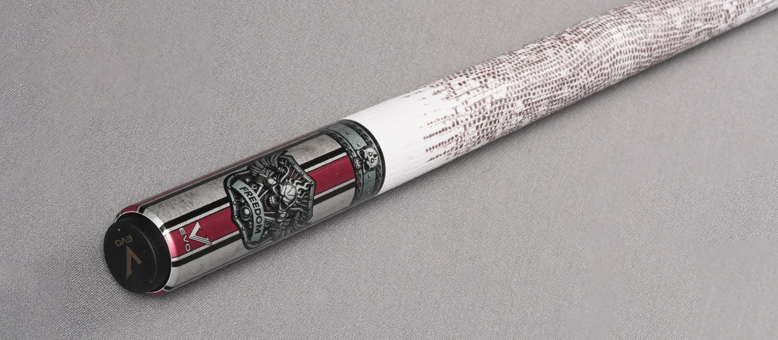 EVO FREEDOM MAXBING EDITION - CRIMSON FLAME - WHITE LEATHER WRAP - Desktop Image