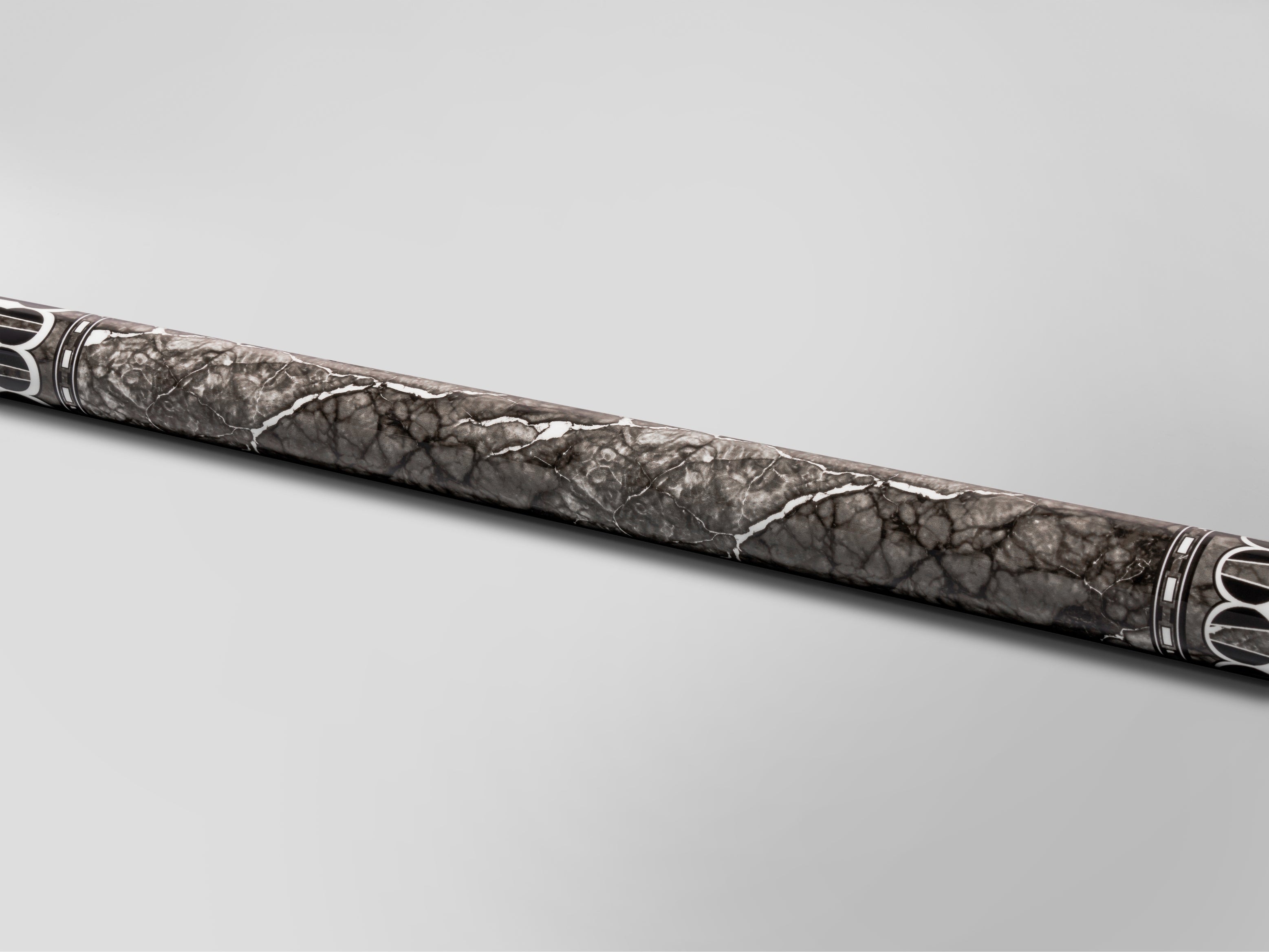GEMSTONE POOL CUE - GRAY