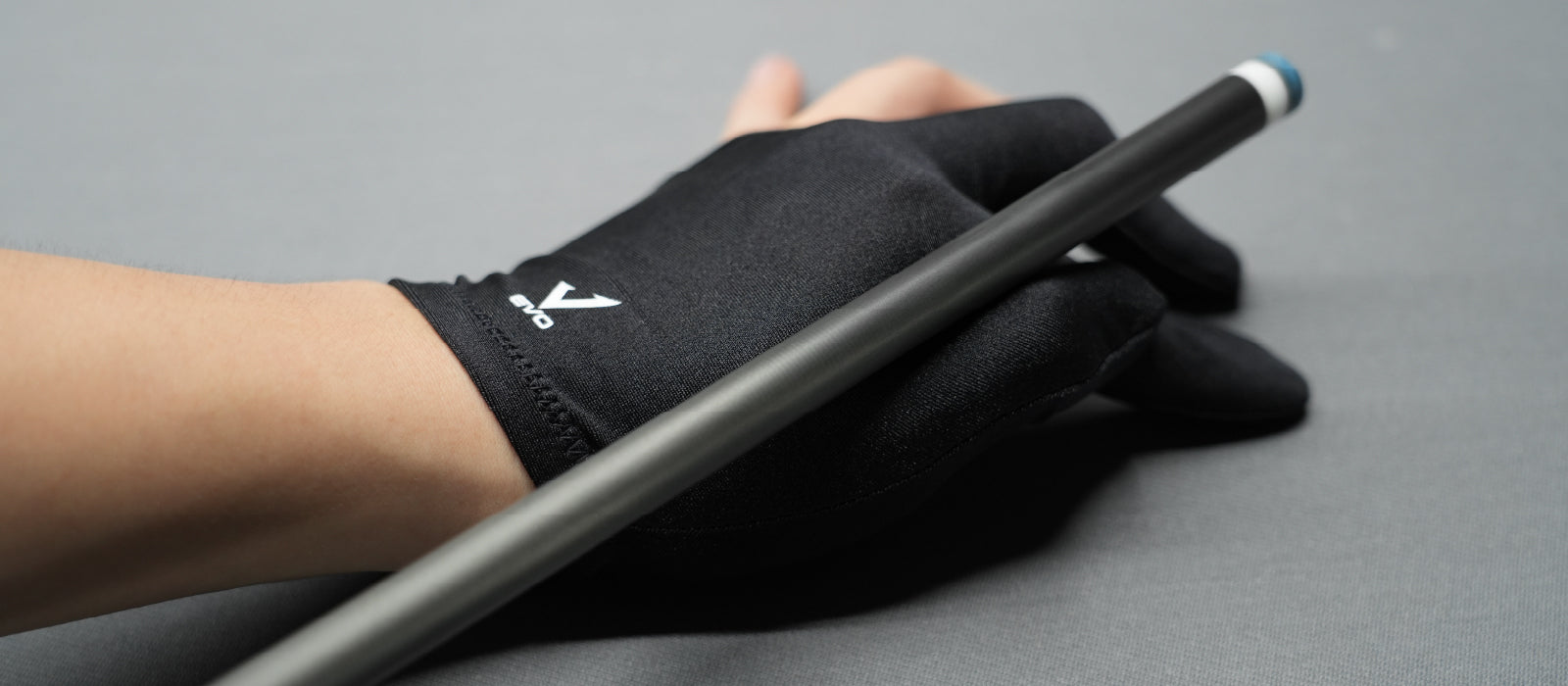 EVO FREEDOM MAXBING EDITION - AZURE FLAME - BLACK LEATHER WRAP - Desktop Image